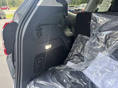 New 2025 Subaru Ascent Limited image 55