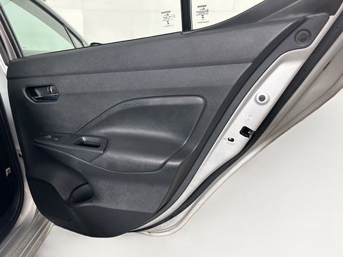 Used 2024 Nissan Versa SV FWD image 27