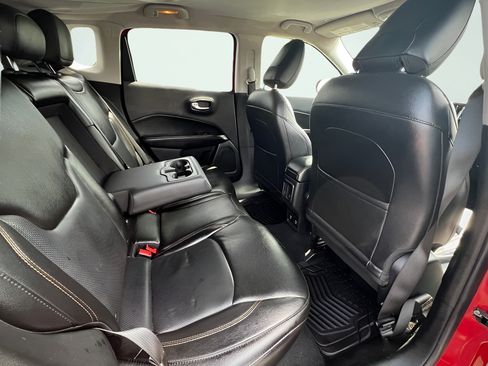 Used 2018 Jeep Compass Limited AWD/4WD image 24