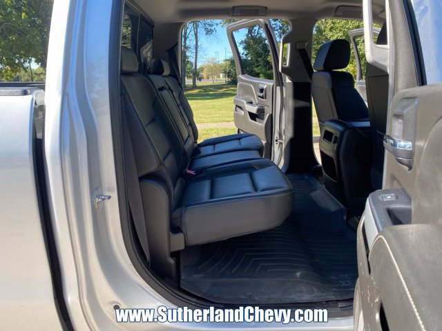 Used 2018 Chevrolet Silverado 2500 LTZ w/ Vortec Plus Package AWD/4WD image 40