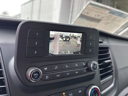 New 2024 Ford Transit 250 Low Roof image 27