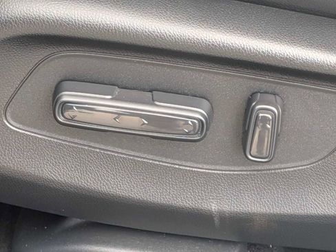 Used 2024 Honda HR-V EX-L image 13