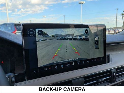 New 2025 Lincoln Corsair Reserve image 11