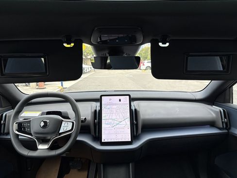 New 2026 Volvo EX30 Cross Country Ultra image 14