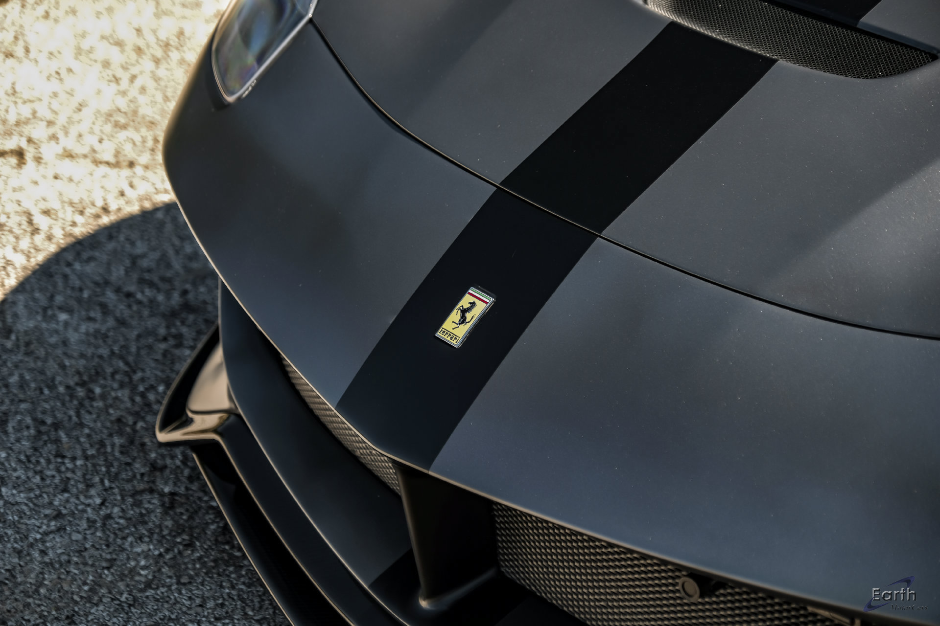 Used 2014 Ferrari F12 Berlinetta RWD image 40