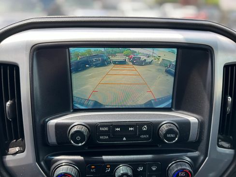 Used 2017 GMC Sierra 1500 SLE w/ SLE Value Package AWD/4WD image 13