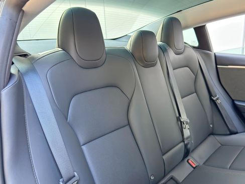 Used 2024 Tesla Model 3 RWD image 41