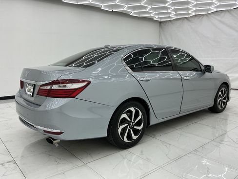 Used 2016 Honda Accord EX-L image 11