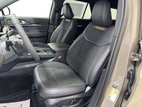 New 2026 Ford Explorer Tremor w/ Tremor Convenience Package image 12