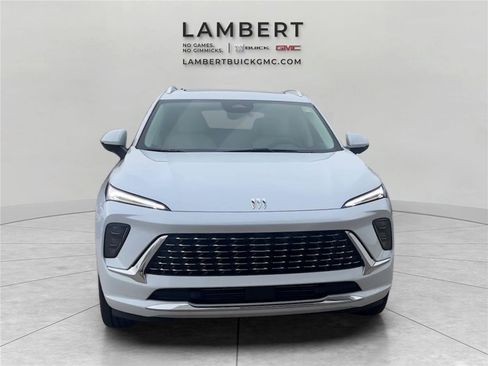 New 2026 Buick Envision Avenir image 8