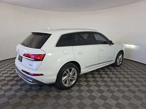 Used 2023 Audi Q7 2.0T Premium Plus w/ Premium Plus Package AWD/4WD image 4