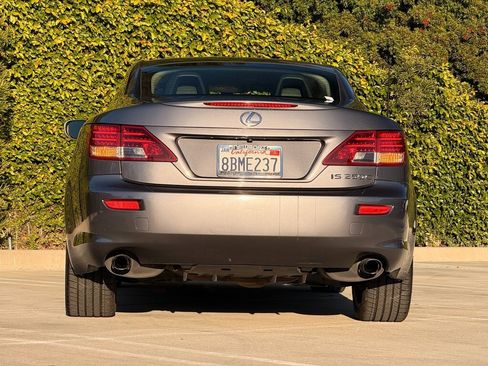 Used 2015 Lexus IS 250C image 10
