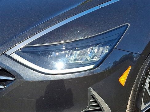 Used 2020 Hyundai Sonata Blue image 9