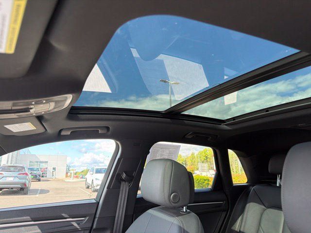 Used 2025 Audi Q3 2.0T Premium AWD/4WD image 18