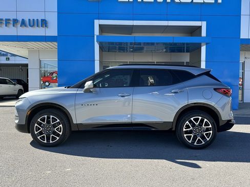 New 2025 Chevrolet Blazer RS w/ Driver Confidence II Package image 2