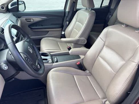 Used 2017 Honda Ridgeline RTL-T image 11