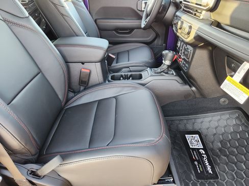 New 2026 Jeep Wrangler Rubicon w/ Xtreme 35 Tire Package image 12