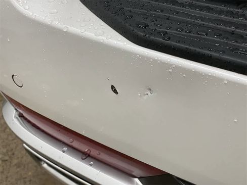 Used 2021 Cadillac Escalade ESV Premium Luxury image 34