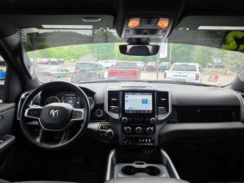 Used 2022 RAM 1500 Big Horn AWD/4WD image 15