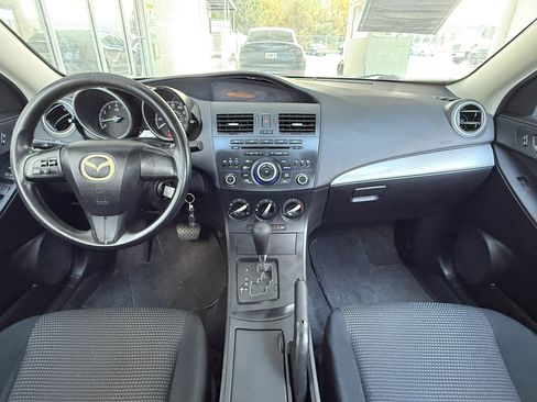 Used 2012 MAZDA MAZDA3 i Sport image 3