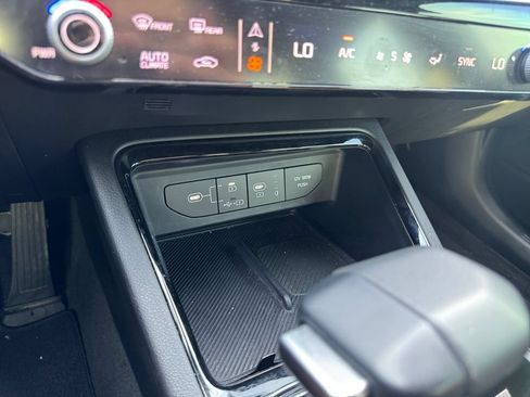Used 2025 Kia K5 GT-Line w/ GT-Line Premium Package FWD image 15