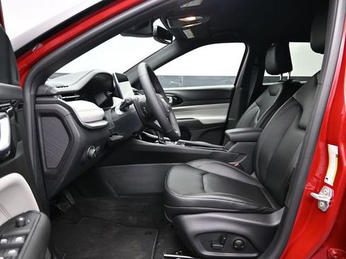 New 2026 Jeep Compass Limited AWD/4WD image 25