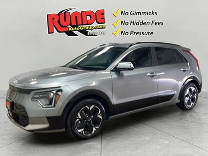Used 2024 Kia Niro Wind w/ Wind Preserve Package