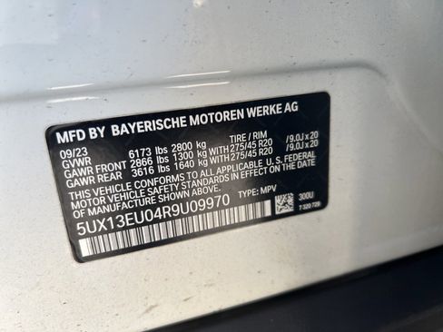 Used 2024 BMW X5 sDrive40i w/ Parking Assistance Package image 16