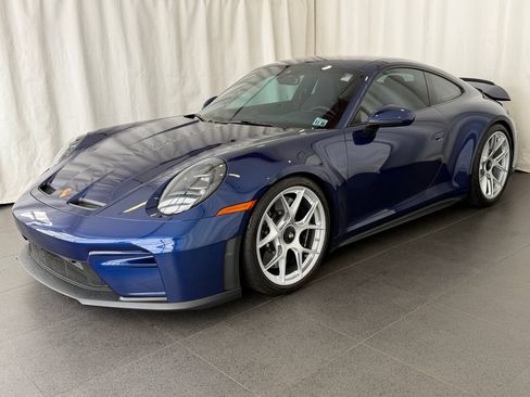 Certified 2026 Porsche 911 GT3 RWD image 1