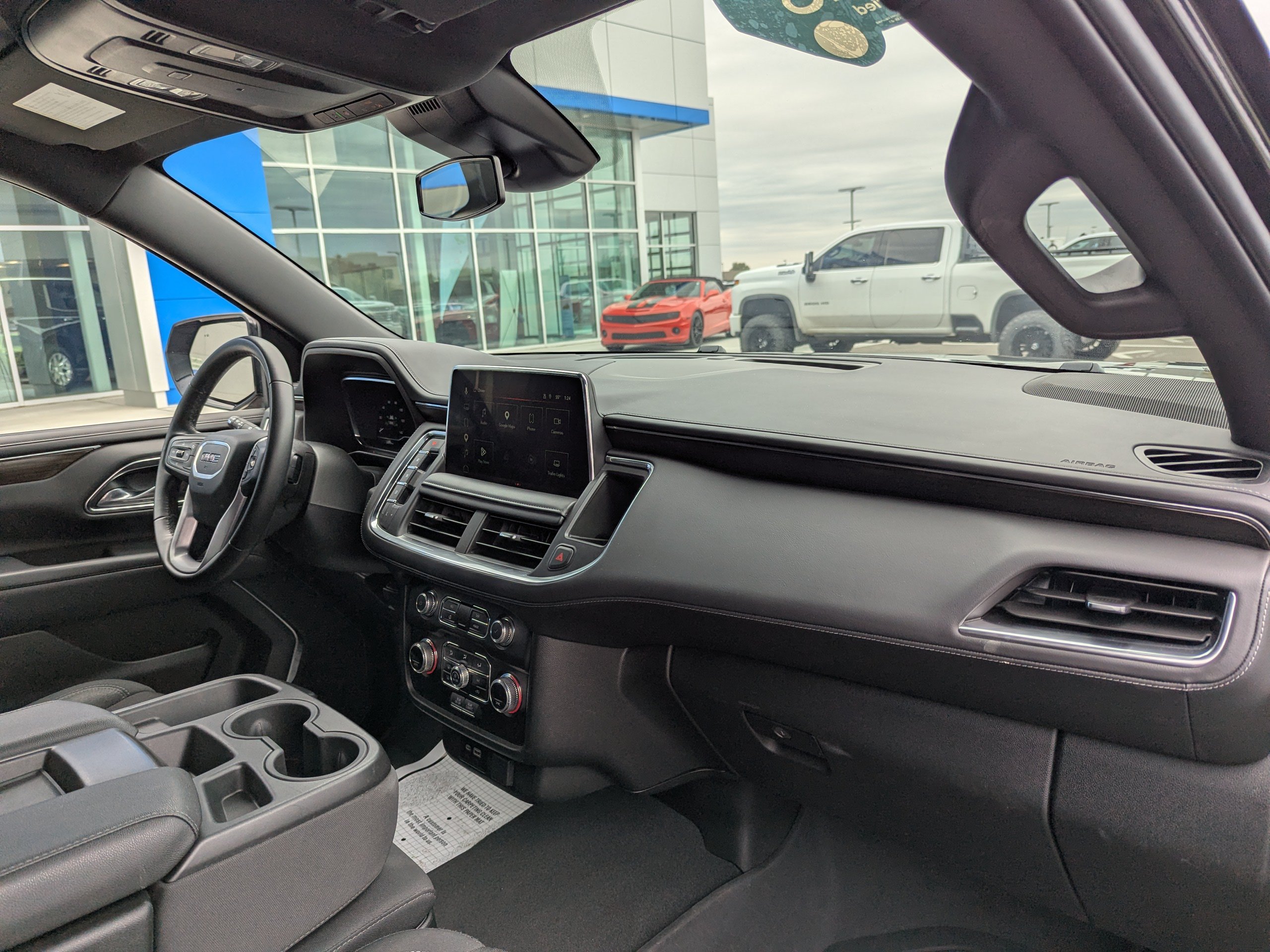 Certified 2023 GMC Yukon SLE w/ Gmc Pro Safety Plus Package AWD/4WD image 46