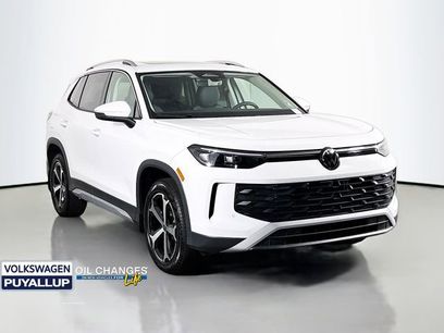 New 2025 Volkswagen Tiguan SE