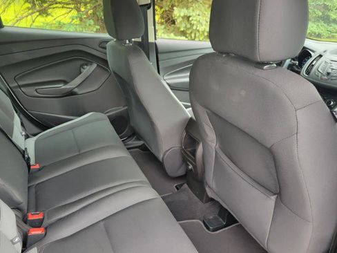 Used 2016 Ford Escape S FWD image 15