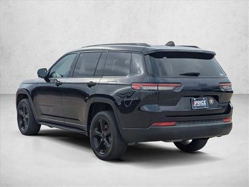 Used 2024 Jeep Grand Cherokee L Limited w/ Black Appearance Package RWD image 7