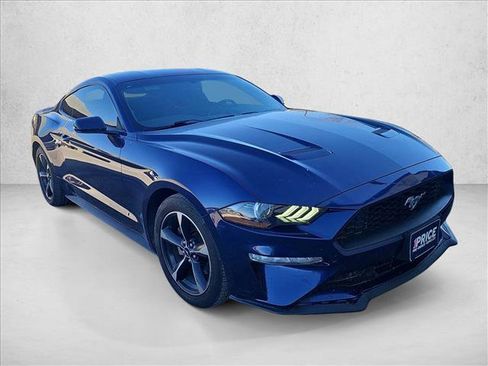Used 2018 Ford Mustang Coupe w/ Equipment Group 101A image 7