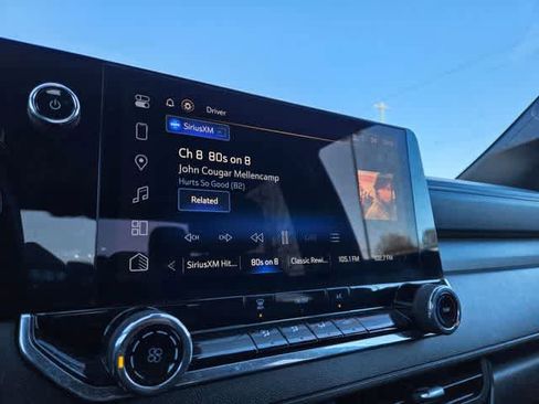 Used 2024 Chevrolet Colorado W/T image 29