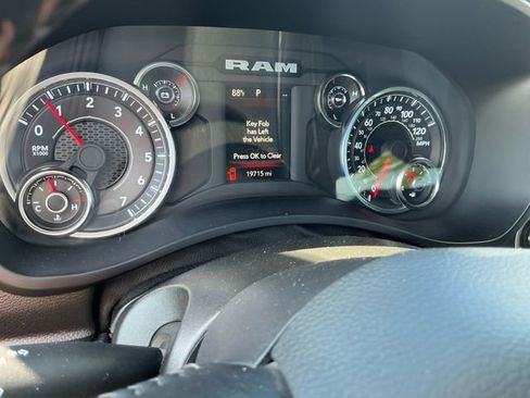 Used 2024 RAM 2500 Big Horn w/ Night Edition AWD/4WD image 24