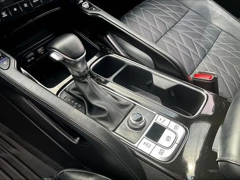 Certified 2024 Kia Telluride SX Prestige X-Line AWD/4WD image 18