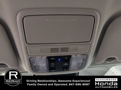 New 2026 Honda Odyssey Touring image 10