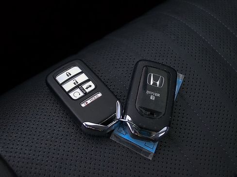 Used 2021 Honda Accord EX-L image 28