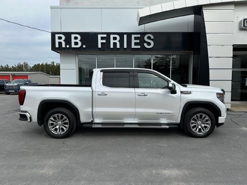 Used 2022 GMC Sierra 1500 Denali AWD/4WD image 5
