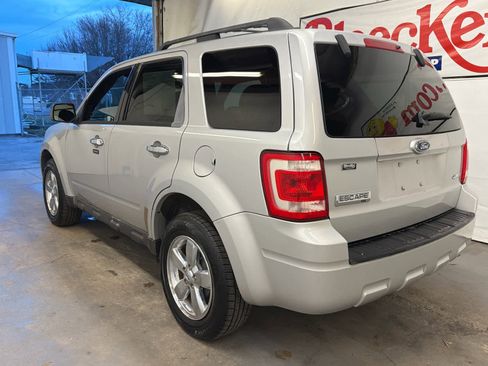 Used 2009 Ford Escape XLT image 12