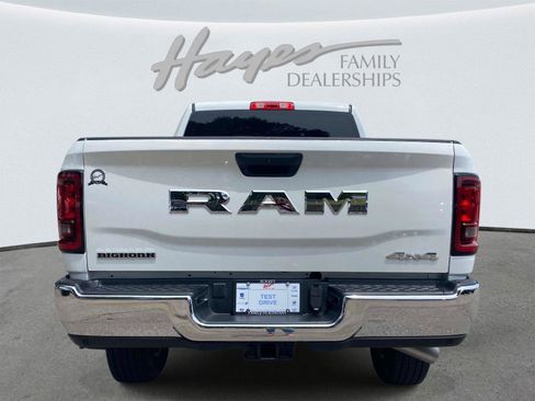Used 2026 RAM 2500 Big Horn AWD/4WD image 4