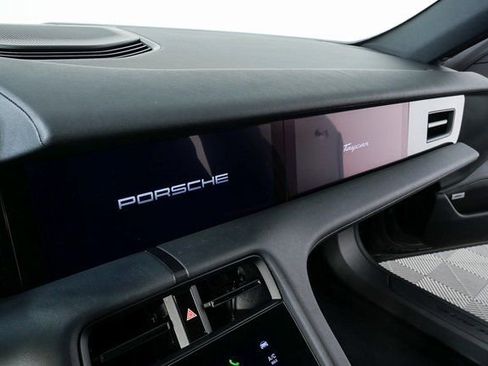 Used 2024 Porsche Taycan 4 Cross Turismo image 12