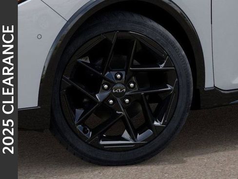 New 2025 Kia K4 GT-Line Turbo FWD image 9
