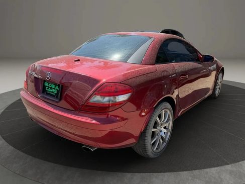 Used 2005 Mercedes-Benz SLK 350 image 2