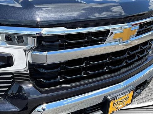 Used 2023 Chevrolet Silverado 1500 LT w/ Z71 Off-Road Package AWD/4WD image 33