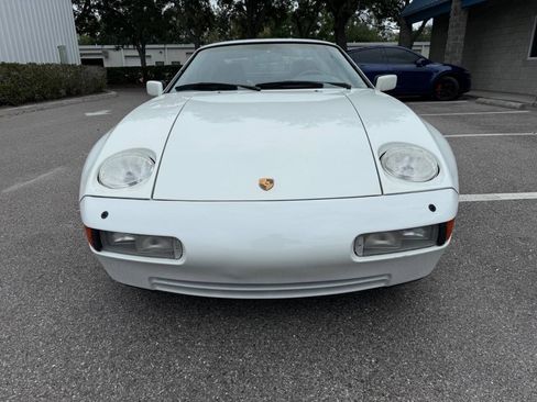 Used 1987 Porsche 928 S4 RWD image 12