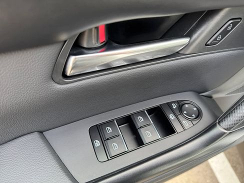 Used 2025 MAZDA CX-50 2.5 Hybrid w/ Premium Plus Pkg image 18