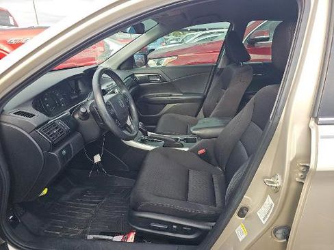 Used 2014 Honda Accord Sport image 4