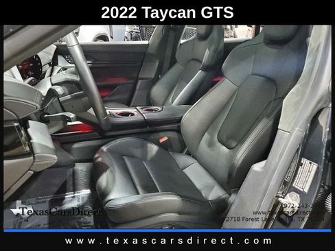 Used 2022 Porsche Taycan GTS image 7